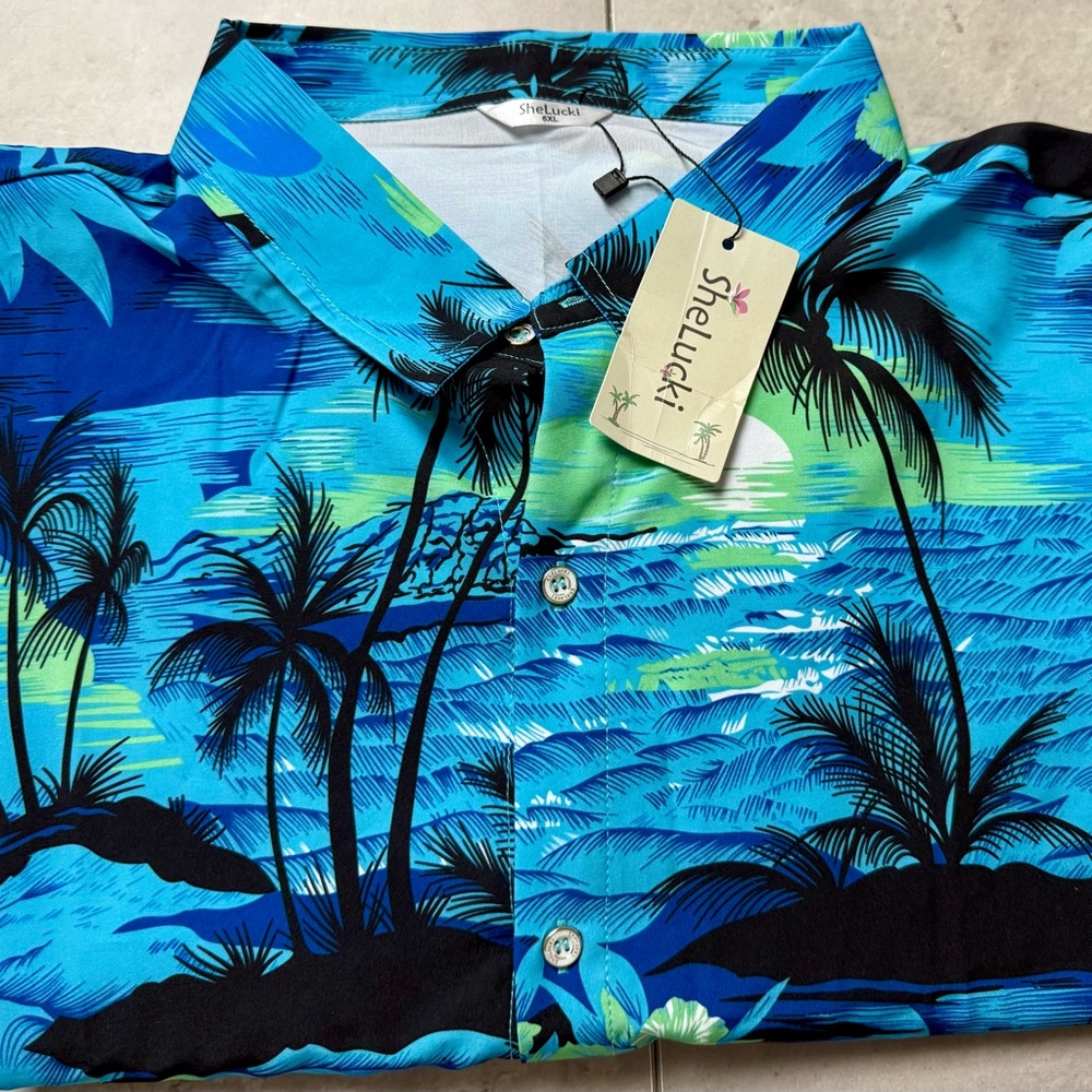 Men's Blue Tropical Casual Button Down Shirt